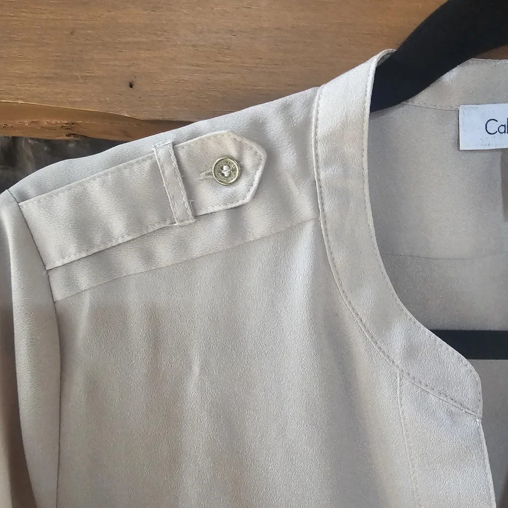 Calvin Klein Women's Beige Blouse with Gold Accents - Picture 7 of 8